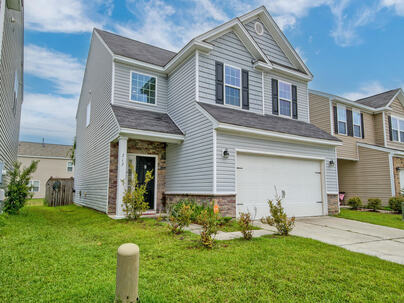 Photo 1 of 25 : 212 Longford Drive