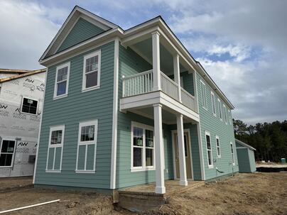 Photo 1 of 25 : 527 Ivy Green Lane