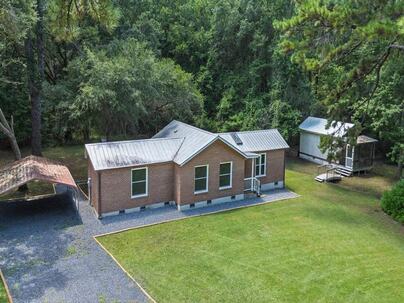 Photo 1 of 25 : 7886 Mary Seabrook Road