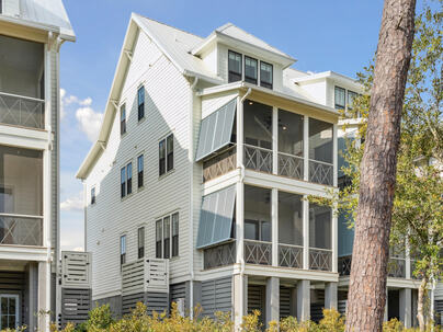 Photo 1 of 25 : 2568 Helmsman Road