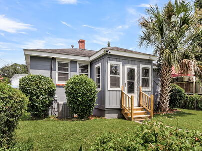 Photo 1 of 25 : 950 Battery Avenue