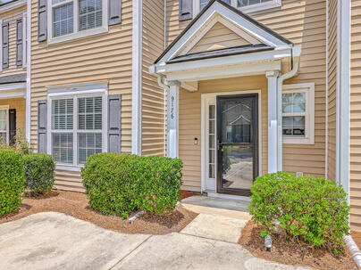 Photo 1 of 24 : 9176 Maple Grove Drive