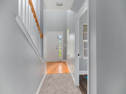 Photo 1 of 12 : 241 Two Forts Road