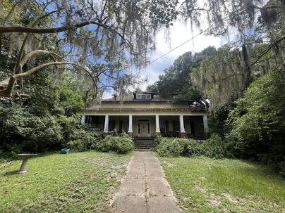 Photo 1 of 9 : 422 Hampton Street