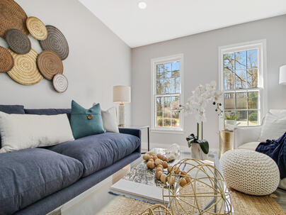 Photo 1 of 25 : 305 Mayfield Street