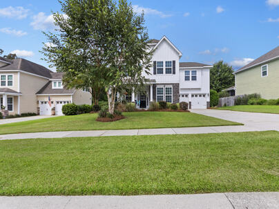 Photo 1 of 25 : 127 Stagecoach Lane