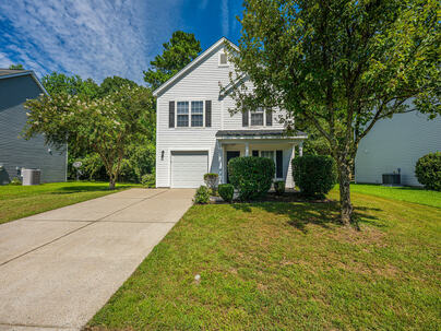 Photo 1 of 25 : 8537 Chloe Lane