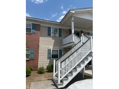 Photo 1 of 7 : 3930 Azalea Drive, #X