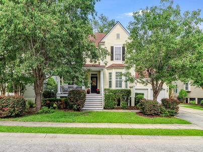 Photo 1 of 25 : 1664 William Hapton Way