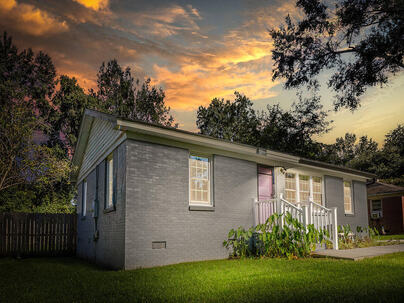 Photo 1 of 25 : 416 Anita Drive