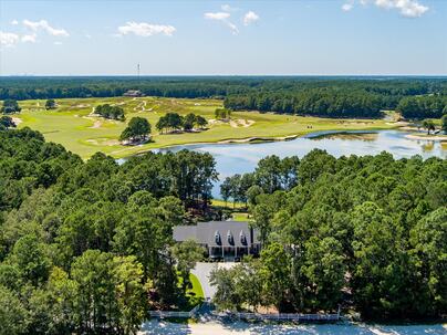 Photo 1 of 25 : 769 Bulls Bay Boulevard