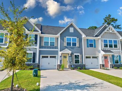 Photo 1 of 25 : 342 Picard Loop