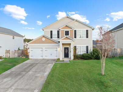 Photo 1 of 14 : 302 Mossy Wood Road