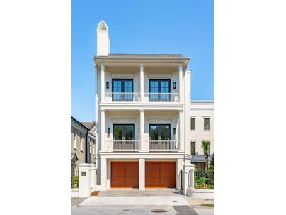 Photo 1 of 25 : 4 Prioleau Street