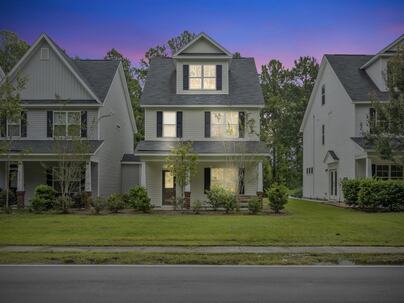 Photo 1 of 18 : 8216 Antler Drive