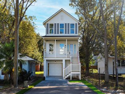 Photo 1 of 25 : 1057 Glenshaw Street