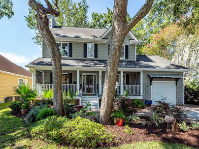 Photo 1 of 25 : 657 Gate Post Drive