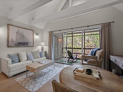 Photo 1 of 25 : 4251 Mariners Watch Drive