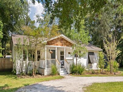 Photo 1 of 25 : 1734 Combahee Street