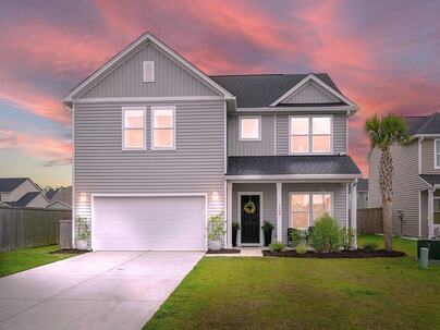 Photo 1 of 25 : 102 Bolsena Court