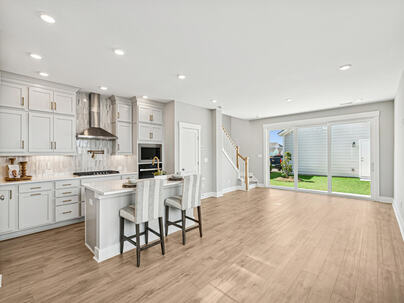 Photo 1 of 25 : 341 Trailmore Lane