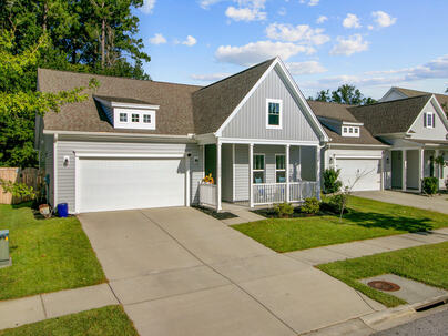 Photo 1 of 25 : 1573 Thin Pine Drive