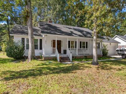 Photo 1 of 25 : 116 Palmetto Bluff Drive