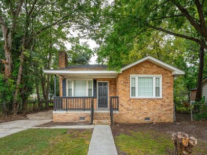 Photo 1 of 13 : 2732 Houston Street