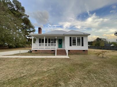 Photo 1 of 22 : 135 Mount Gilead Drive