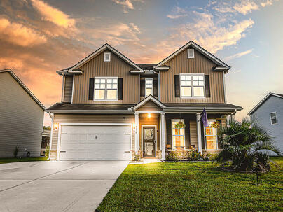 Photo 1 of 25 : 470 Sanctuary Park Drive