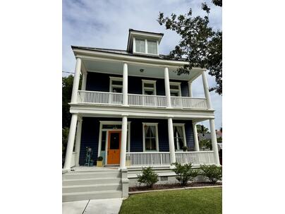 Photo 1 of 25 : 4 Kenilworth Avenue