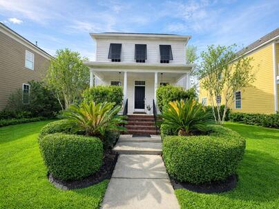 Photo 1 of 25 : 312 Hydrangea Street
