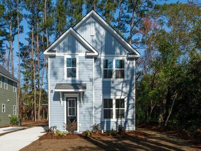 Photo 1 of 25 : 149 Limehouse Drive