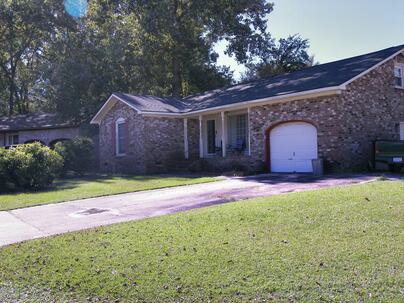 Photo 1 of 16 : 9 Pequannock Road