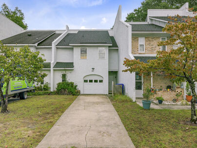 Photo 1 of 25 : 47 Rivers Point Row, #3