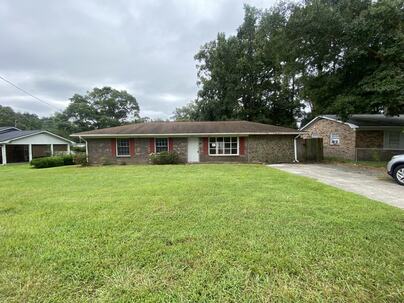 Photo 1 of 12 : 602 Beech Hill Road