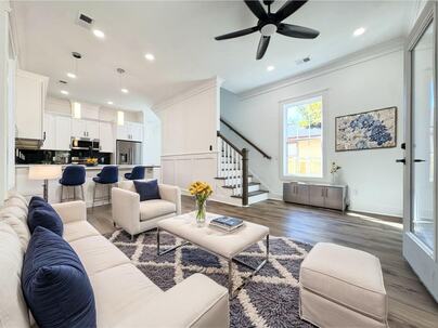 Photo 1 of 25 : 2014 Forest Avenue