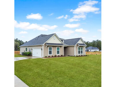 Photo 1 of 25 : 1601 Old River Road