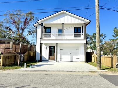 Photo 1 of 25 : 2032 Forest Avenue