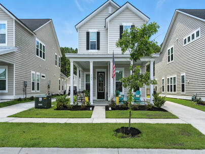 Photo 1 of 11 : 125 River Wind Way