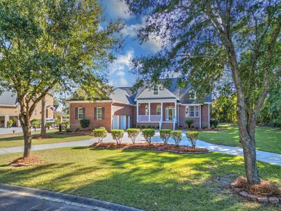 Photo 1 of 25 : 8623 Mcchune Court