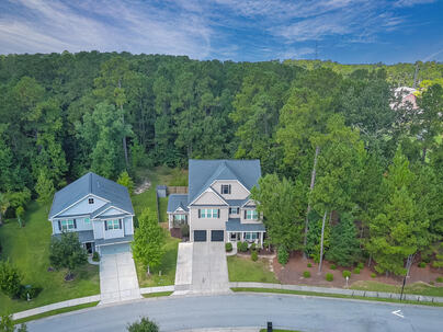 Photo 1 of 25 : 2307 Hummingbird Lane