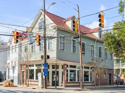 Photo 1 of 16 : 132 Spring Street