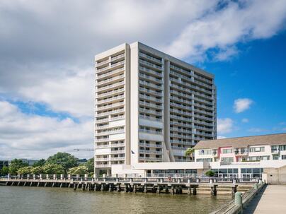 Photo 1 of 2 : 330 Concord Street, #17c