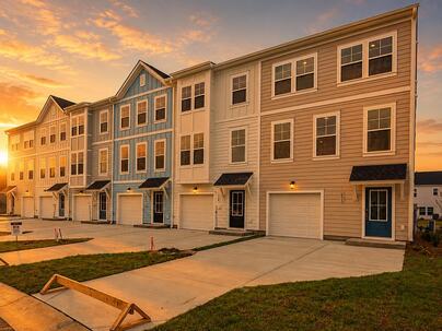 Photo 1 of 25 : 516 Heathwood Way