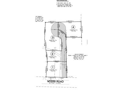 Photo 1 of 25 : 111 Kenneth Lane