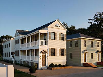 Photo 1 of 25 : 63 Ashley Avenue