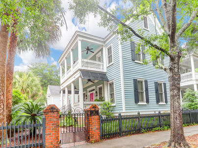 Photo 1 of 25 : 119 Civitas Street