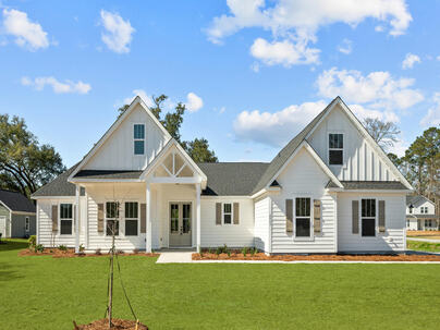 Photo 1 of 6 : Home on Summers Drive, #4