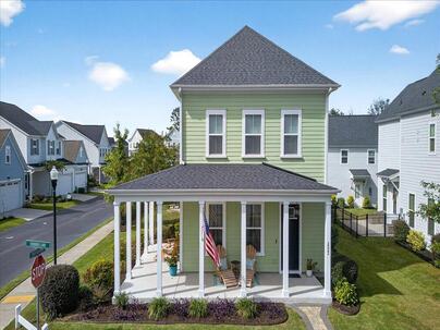 Photo 1 of 25 : 2022 Codorus Lane